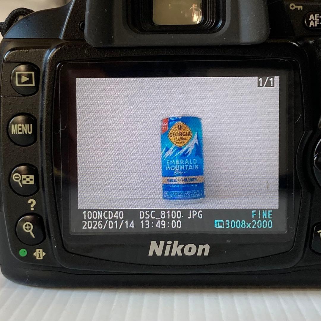 Nikon D40 デジタル一眼レフカメラ ニコン