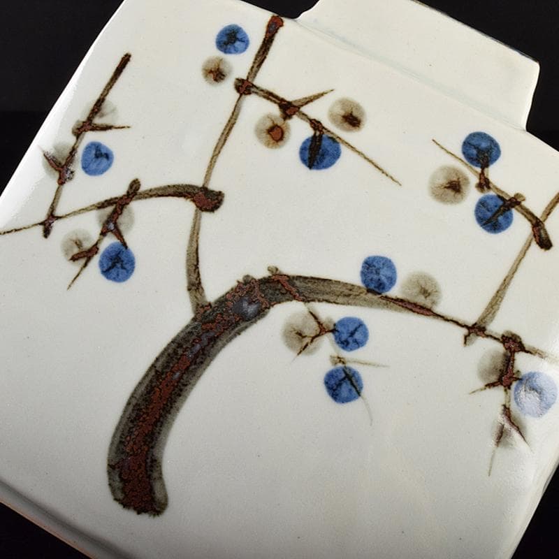 purinmama　人間国宝加藤卓男作白釉梅図　扁壷　共箱　M　R5120