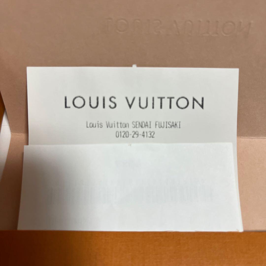 美品ルイヴィトン ミュルティ・ポルトカルト N60451 ダミエ　コンパクト財布