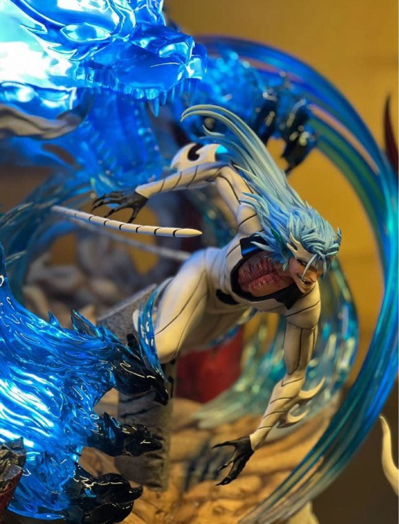 BLEACH 黒衣少年図 グリムジョー 1/8 ガレージキット スタチュー①②