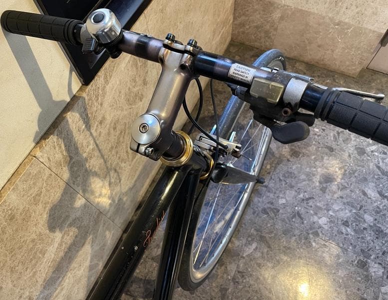 GIANT　tradistトラディスト-手渡しのみでお願いします