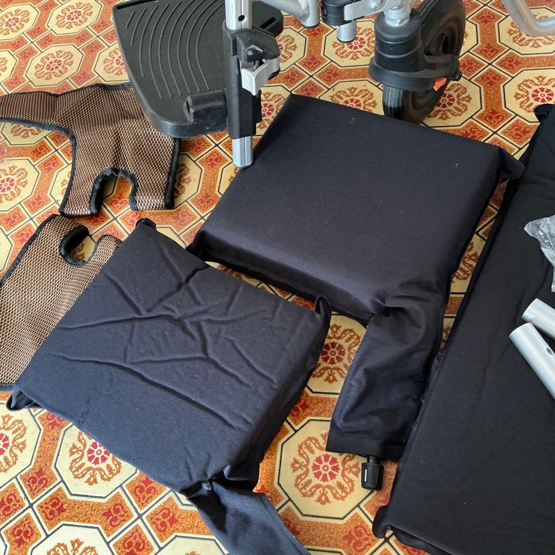 MiKi エアフィッツ プレミアム AFP-16 介助用車椅子 折りたたみ式