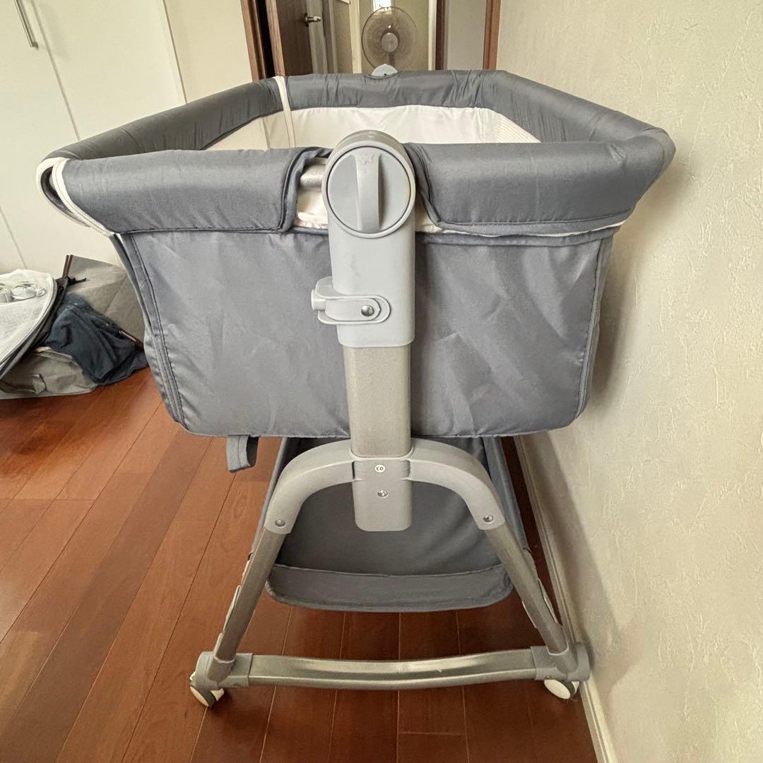 【中古】添い寝のできるベビーベッド♪高さ調節 ゆらゆら寝かしつけ