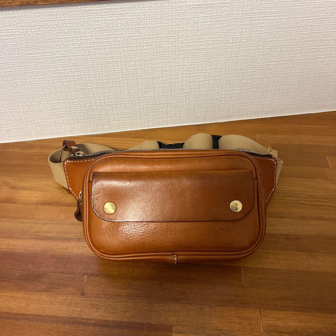 HERZ ボディバッグ ブラウン レザー