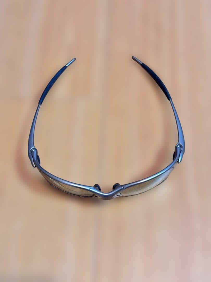 B*E様 【希少個体】Oakley Julietサングラス 偏光レンズ歪みなく入