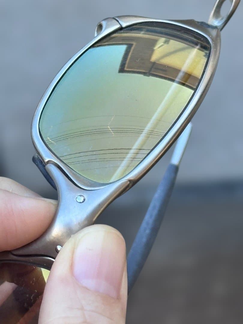 B*E様 【希少個体】Oakley Julietサングラス 偏光レンズ歪みなく入