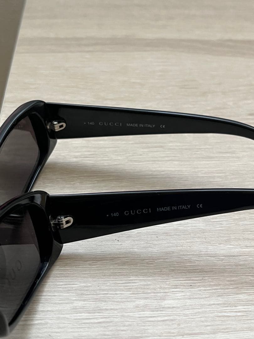 GUCCIサングラス　二つセット