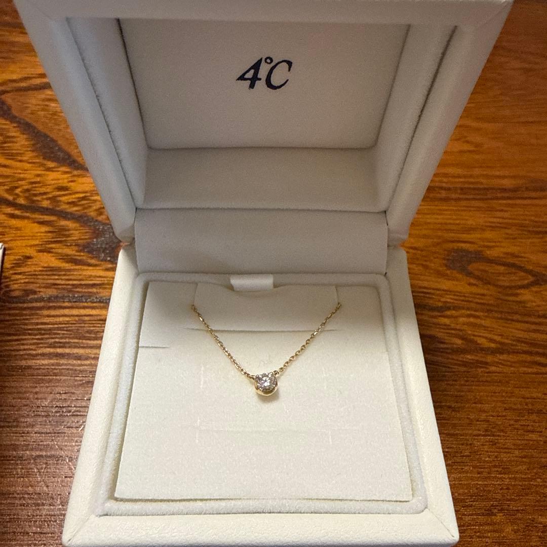 4°C ダイヤモンド ゴールドネックレス