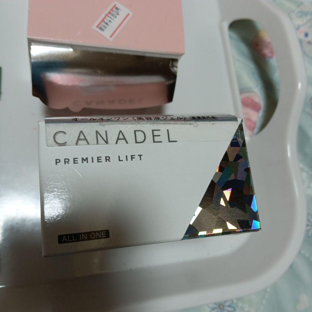 【CANDEL PREMIER LIFT 美容液 ¥4,180✕４個❗️】