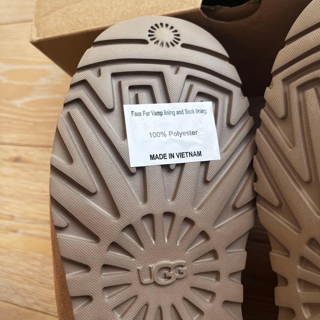 【新品未使用】UGG W PUMPED SLIDE パンプドスライド　23cm