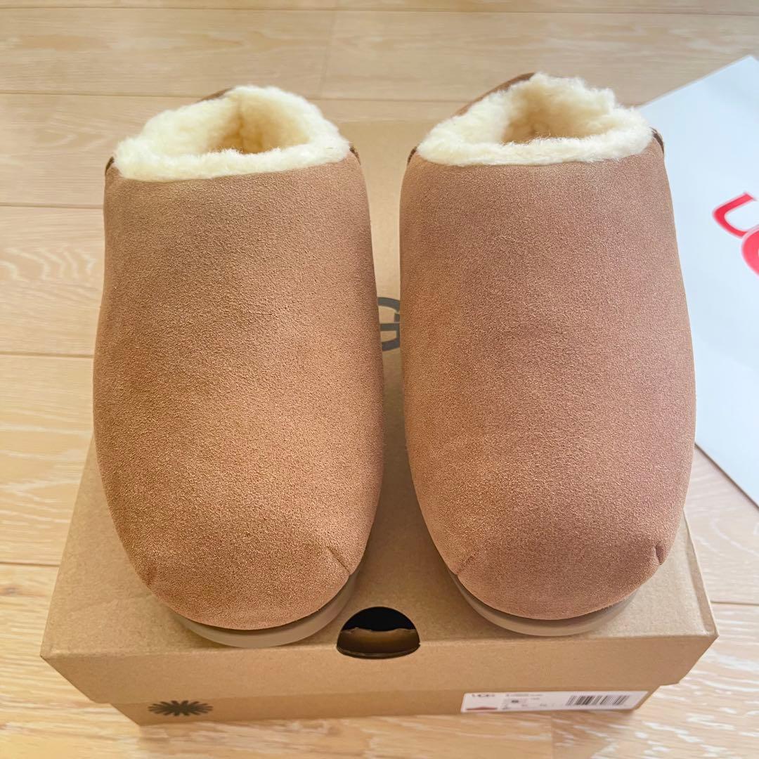 【新品未使用】UGG W PUMPED SLIDE パンプドスライド　23cm