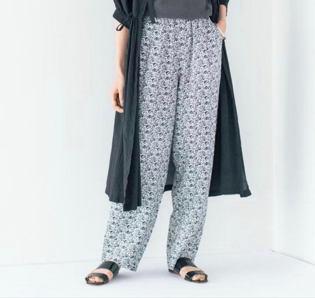 北欧、暮らしの道具店 リバティプリント イージーパンツ Tサイズ