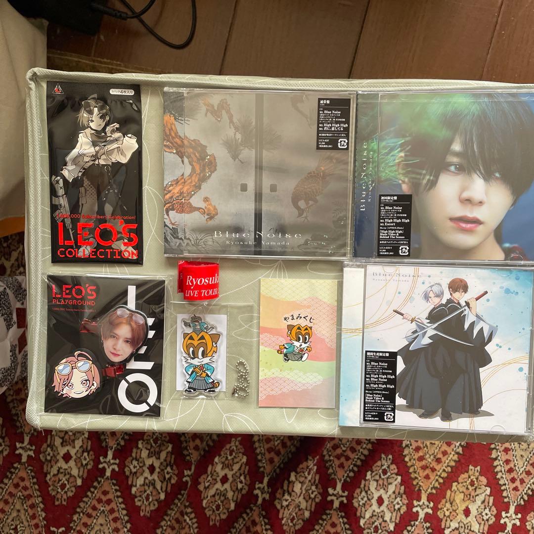 Ryosuke Yamadaの3形態CD 特典 LEOのヘアピン、カード　銀テ