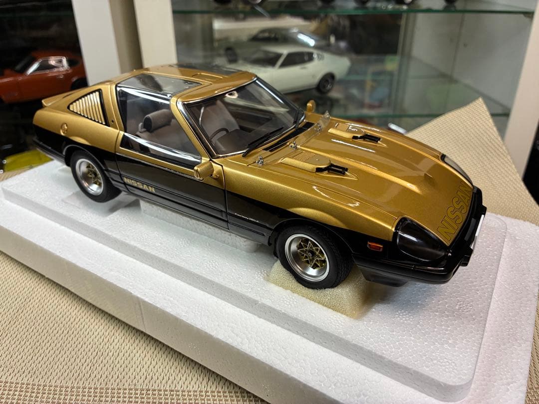 オートアート 1/18 フェアレディ280Z 西部警察スーパーZ