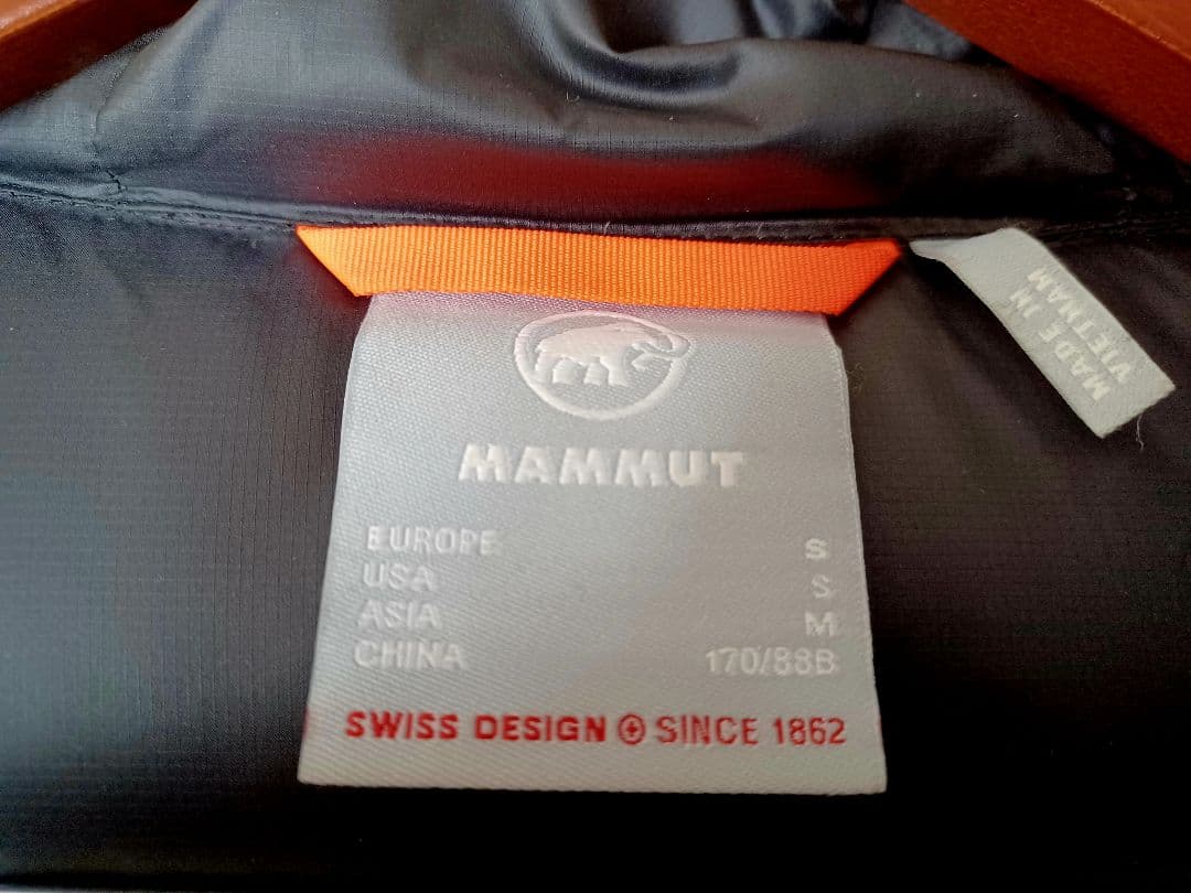 MAMMUT Gravity IN Hooded Jacket　マムート ダウン