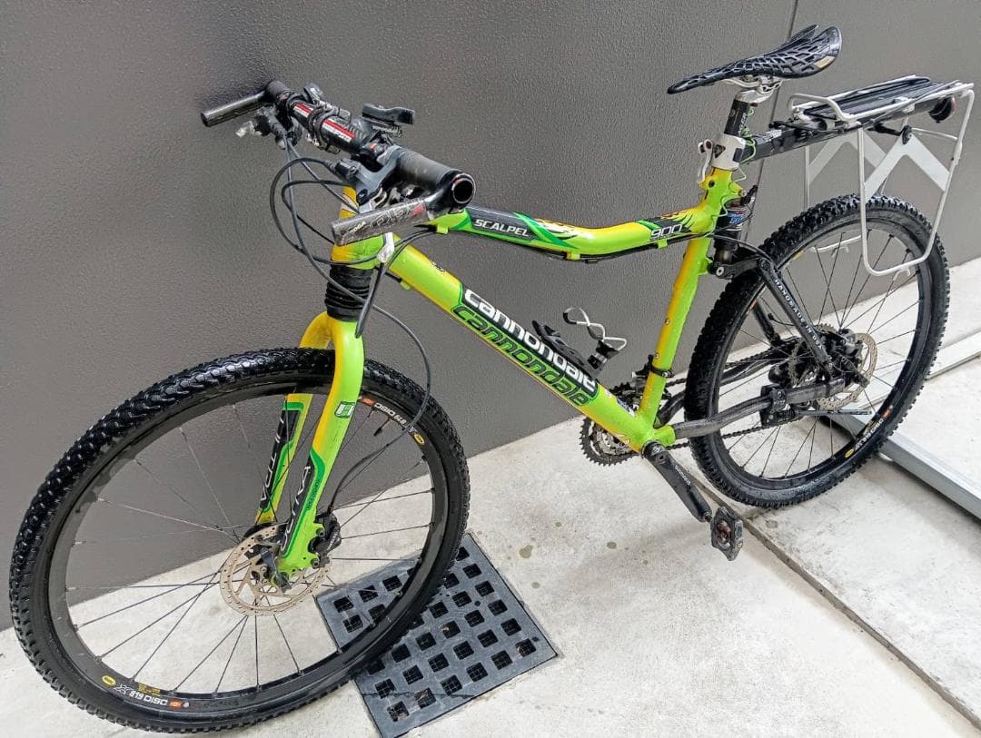 【カーボンパーツ多数】Cannondale キャノンデール スカルペル900