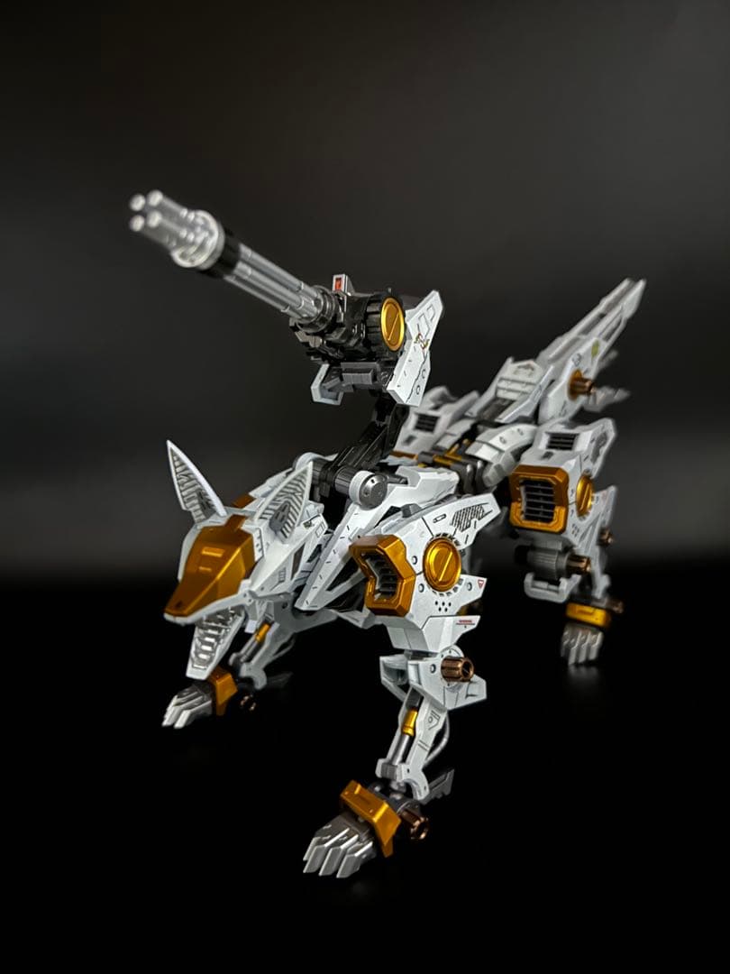 ゾイド　コトブキヤ　HMM シャドーフォックス　全塗装