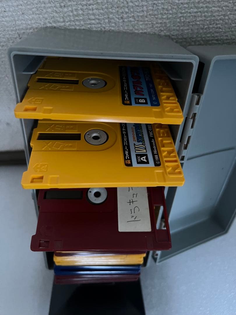 ディスクシステム ディスクライター (ディスクカードケース)