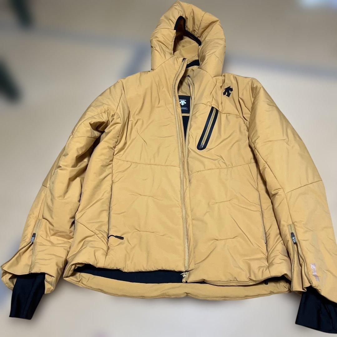 DESCENTE スキーウェア ベージュ Oサイズ