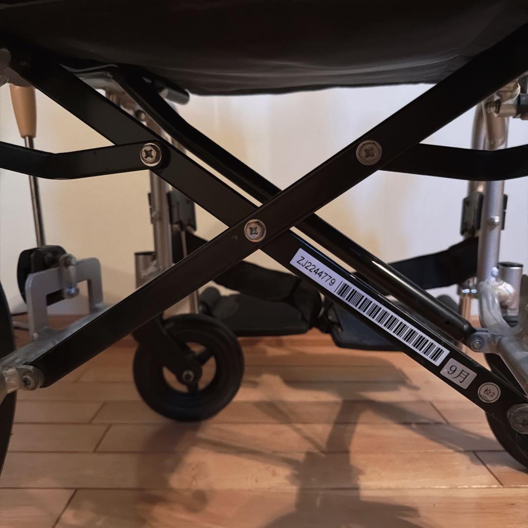 日進医療器　介助用　超軽量　ULTRAシリーズ　車椅子　NAH-U1