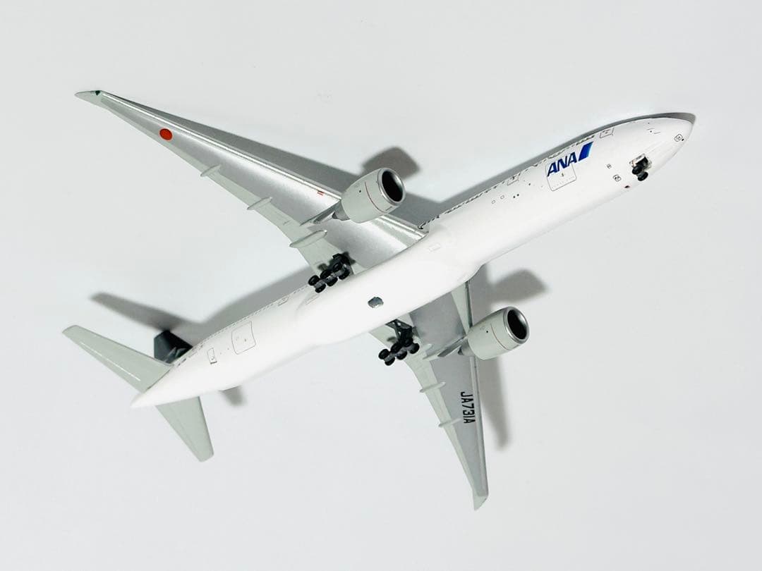 全日空商事 1/400 B777-300ERスターアライアンス NH40003