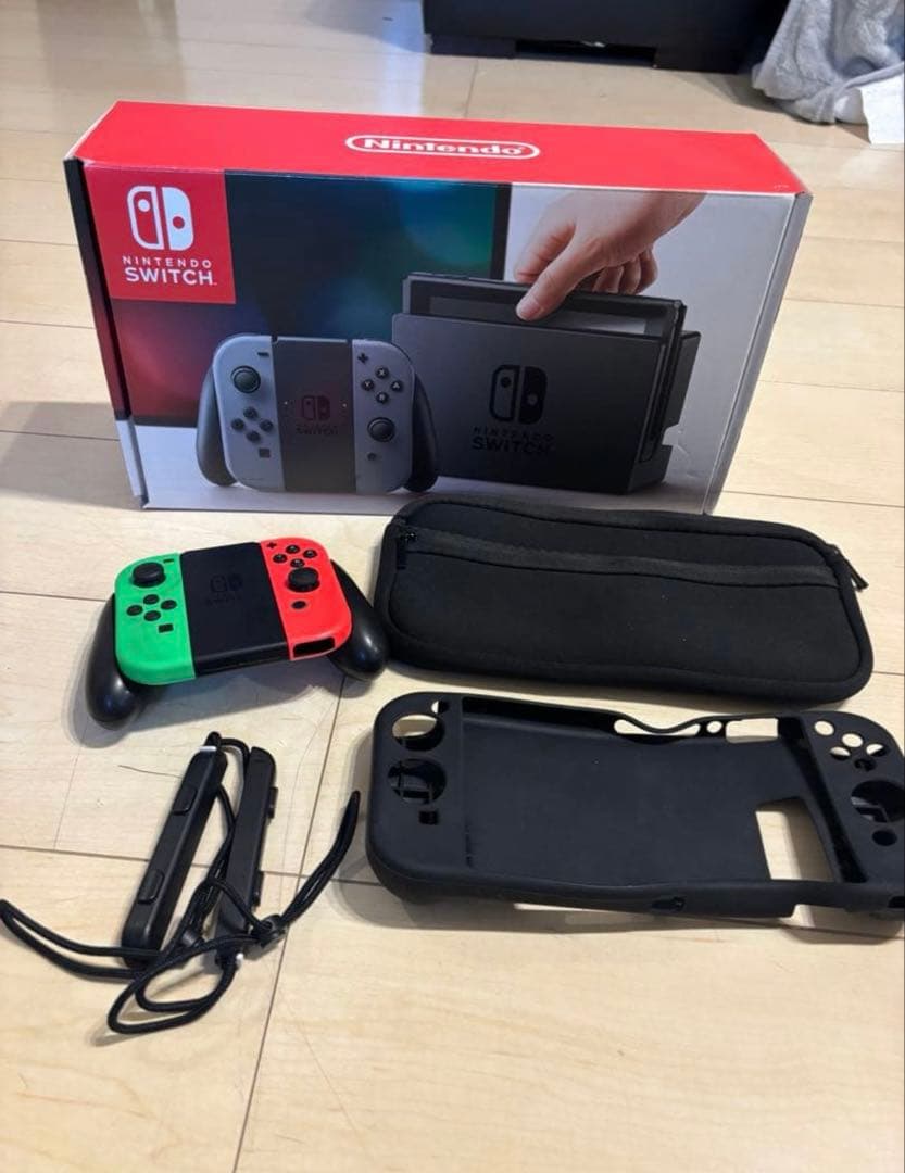 Nintendo Switch 本体＋グレー/グレー/赤/緑 ジョイコン付き