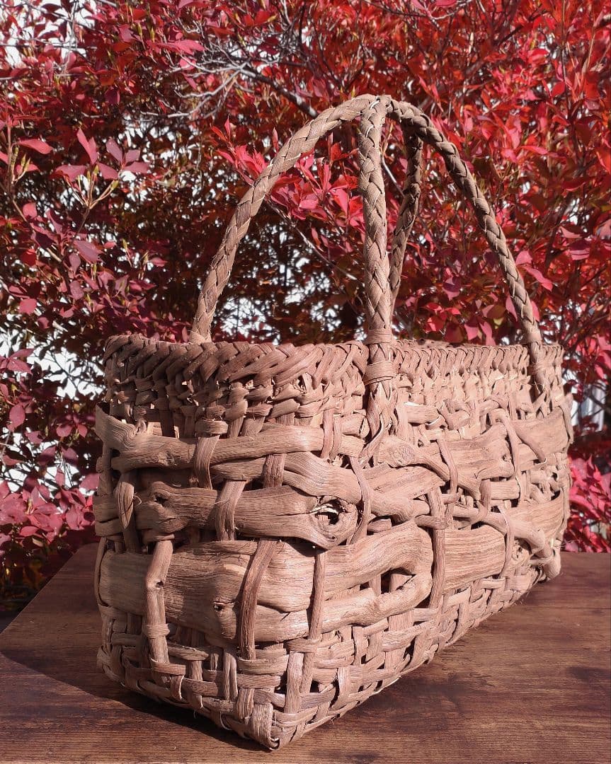 国産山葡萄かご