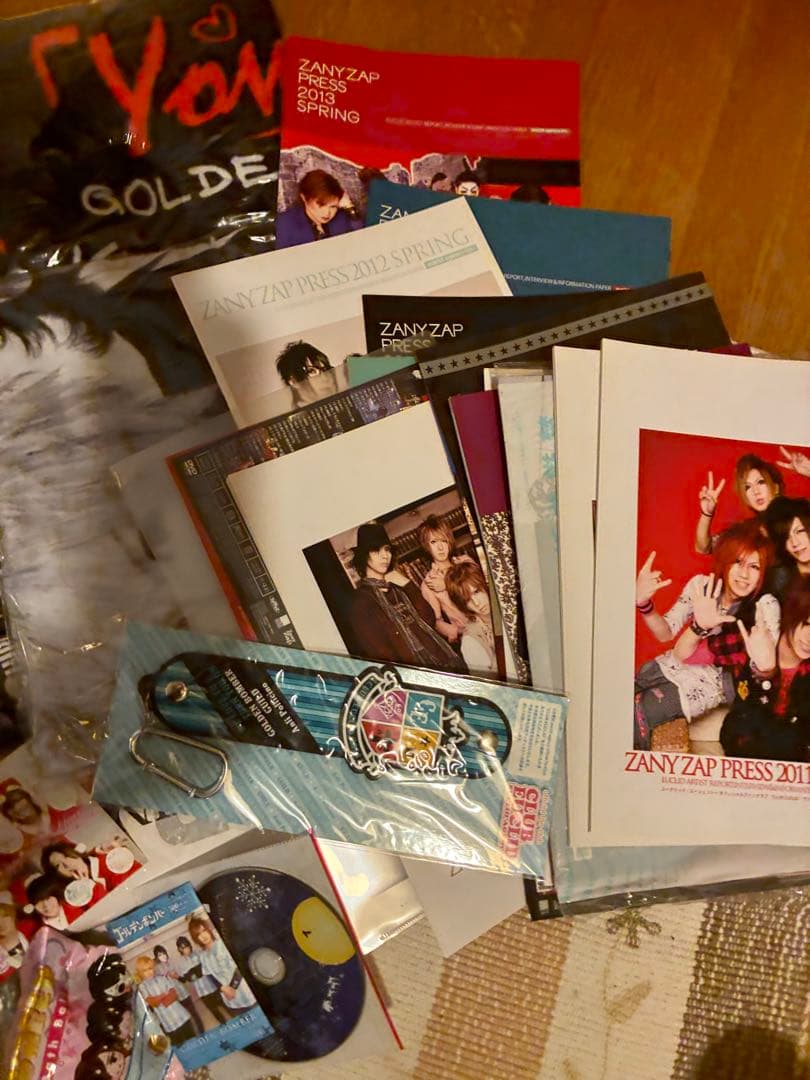 ゴールデンボンバー DVD ライブファンクラブ冊子 小物