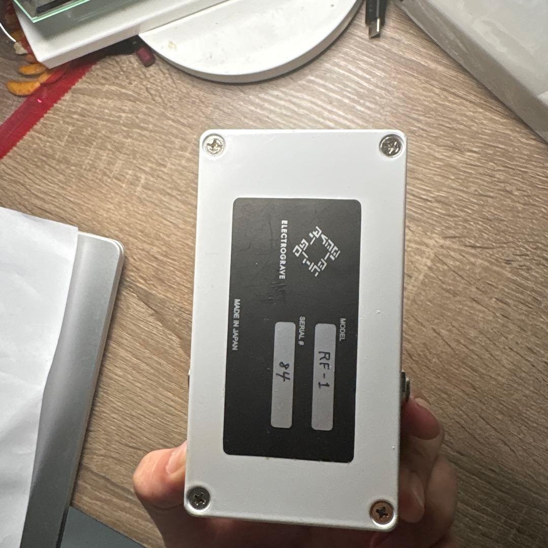 electrograve RF-1 ギターエフェクター　リッパーファズ　箱付き