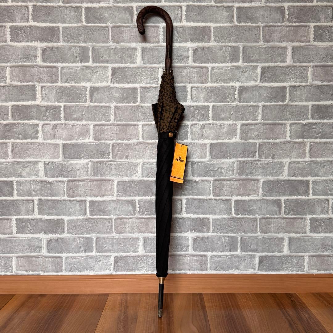 FENDIフェンディ ヒョウ柄 長傘
