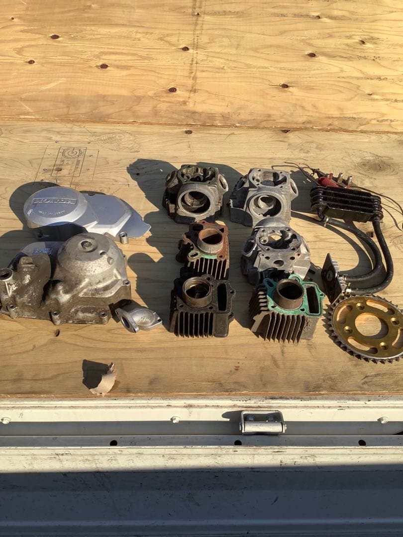 CRF50 エンジン　AE03E モンキー　JAZZ カブ