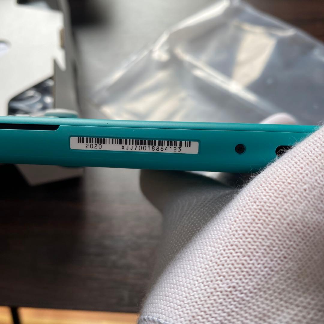 【未使用】Switch lite ニンテンドースイッチ　ライト