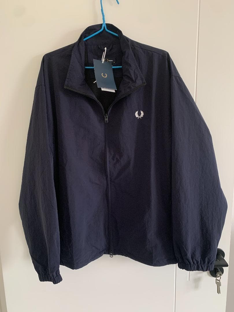 ネイビー BEAMS FRED PERRY ブラック ナイロンジャケット
