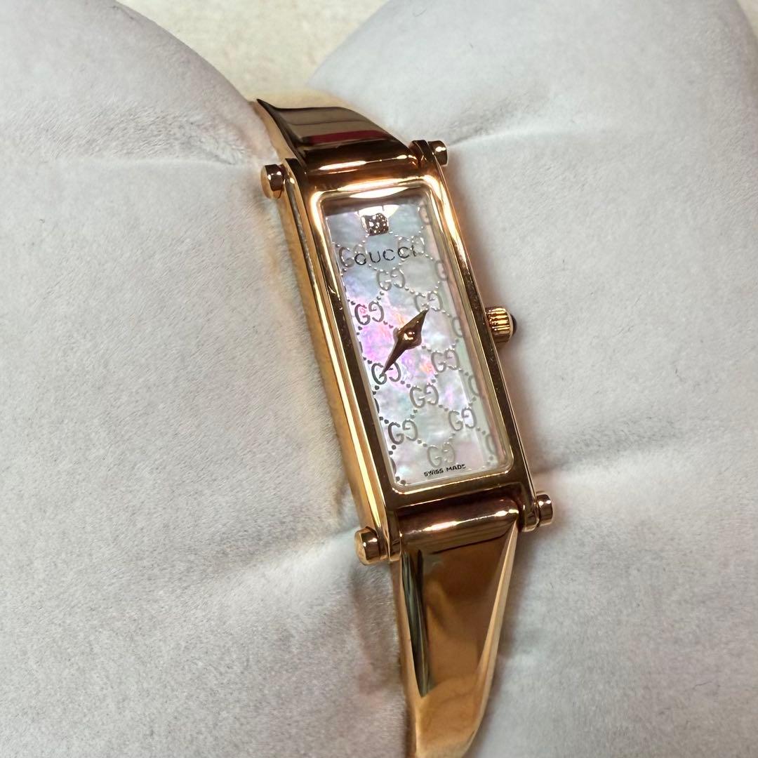 箱有りGUCCI レディース腕時計 ゴールドバングル×GGロゴ×1Pストーン