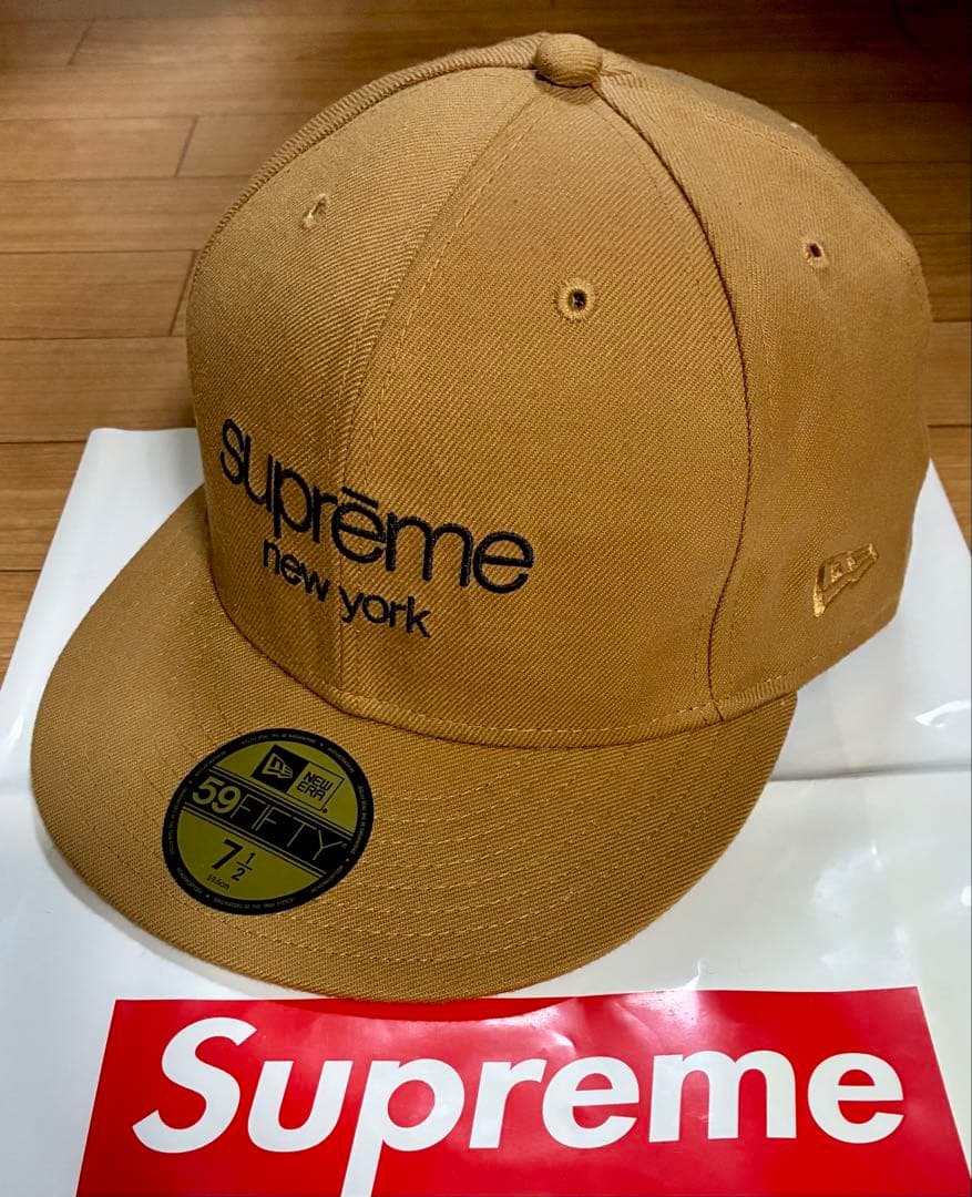 激レア　supreme クラシック　ロゴ　ニューエラ　キャップ　コラボ