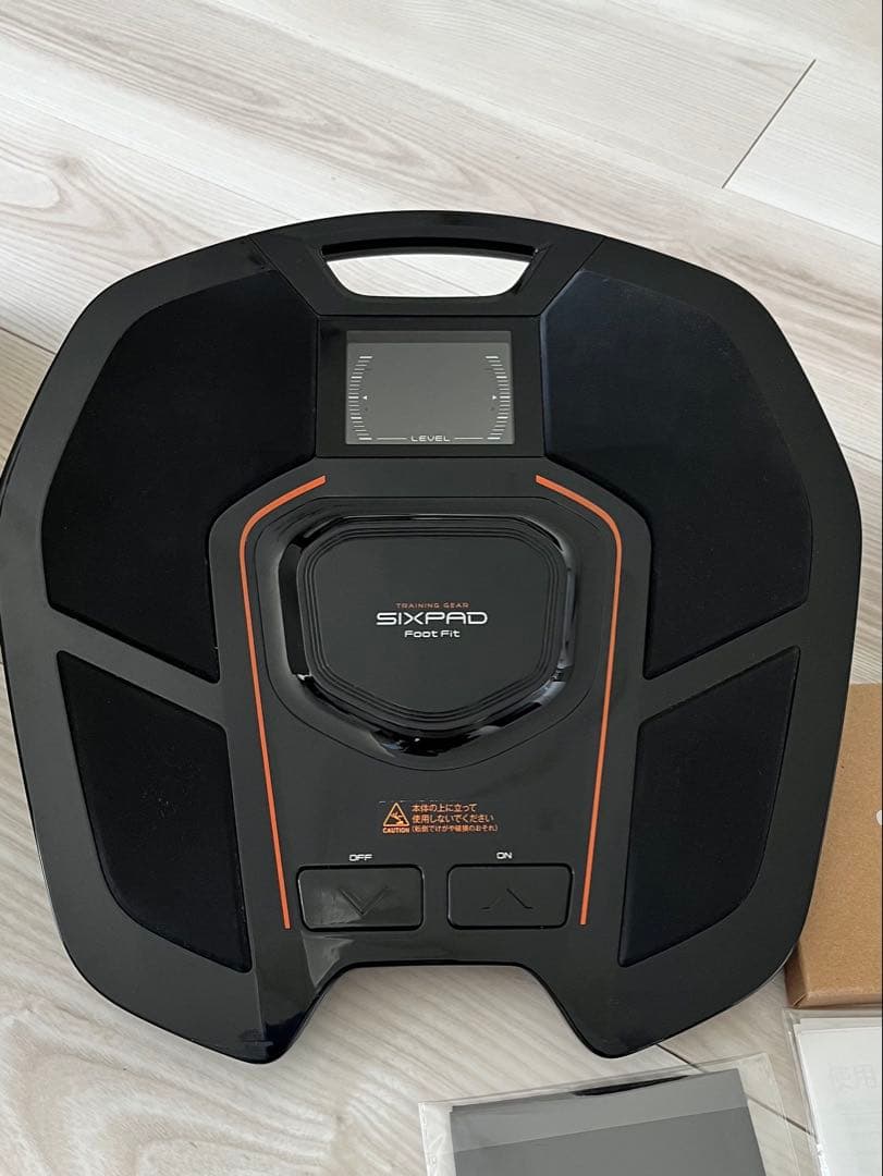 ★SIXPADフットフィット箱付き美品