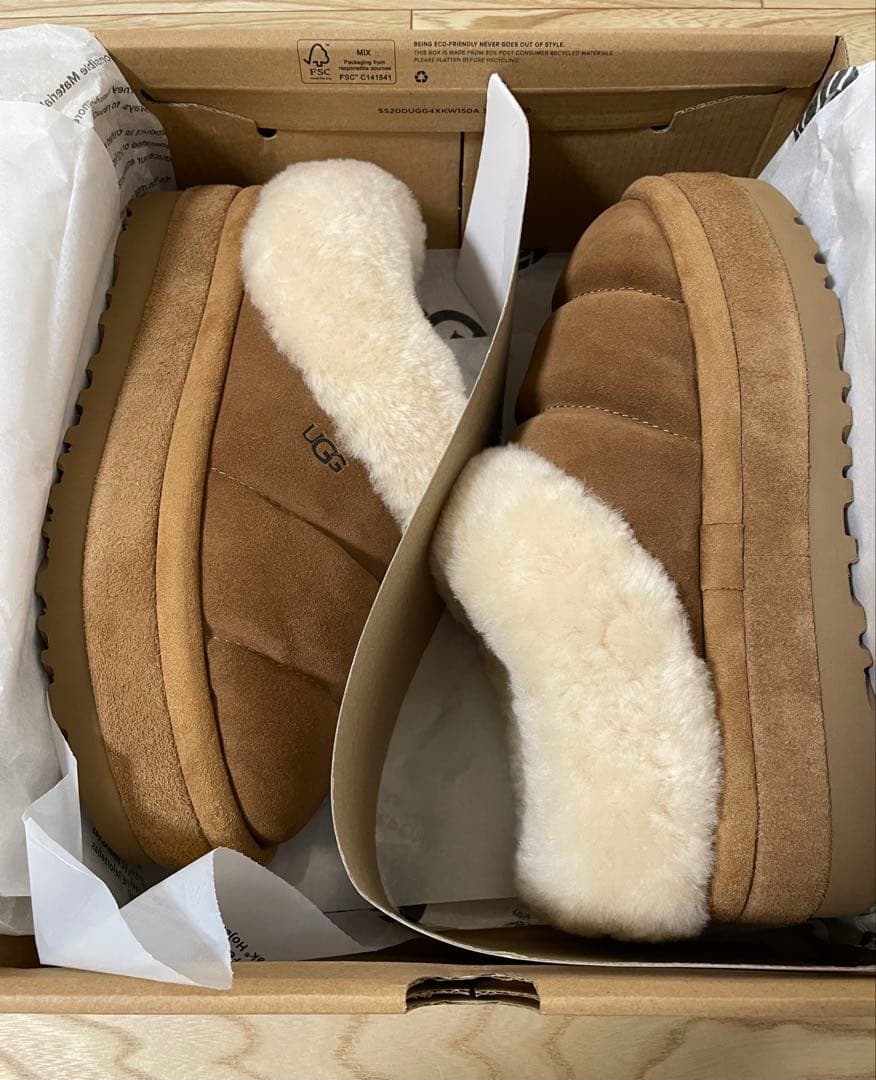 【新品未使用】UGG Tazzlita タズリータ 25㎝ 正規品 希少