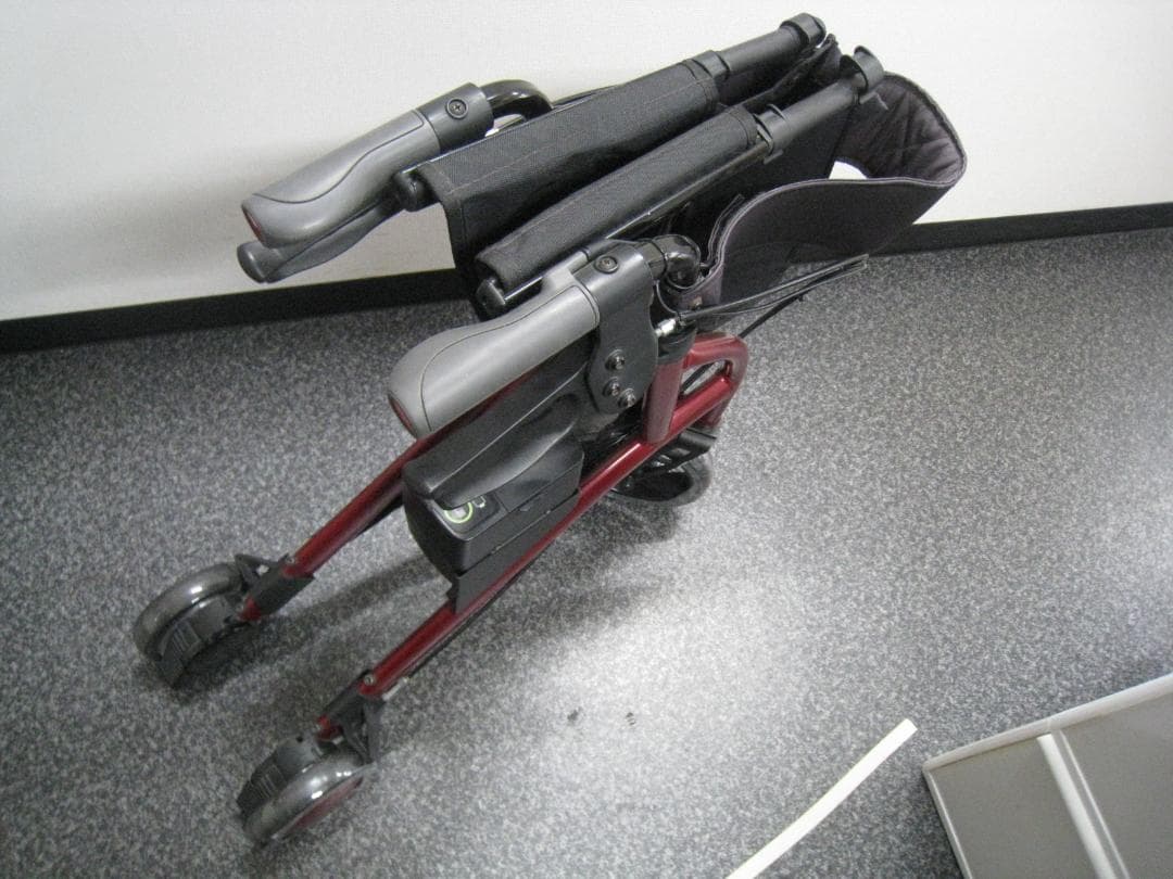 ロボットアシストウォーカー RT.2　RTワークス　歩行車