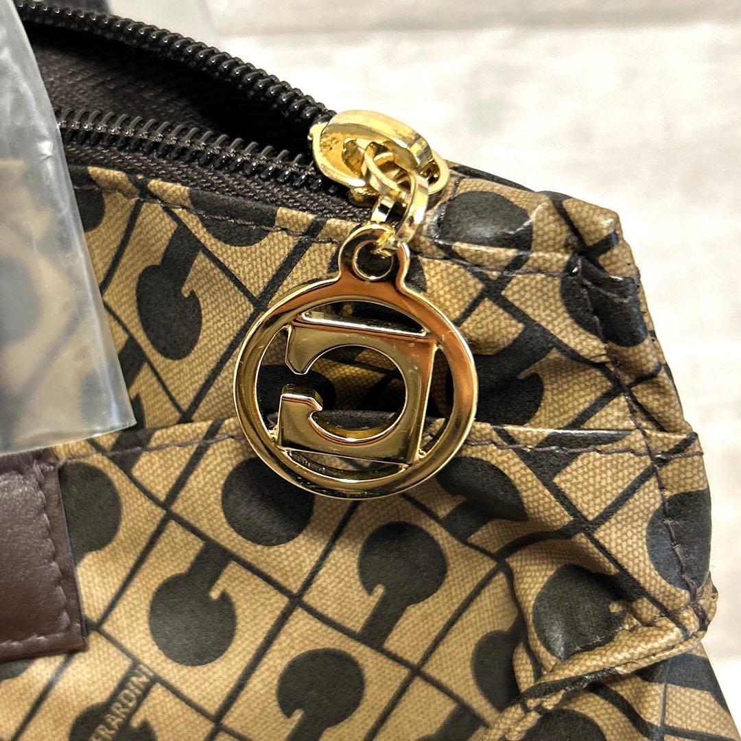 新品未使用　GHERARDINIゲラルディーニ ミニハンドバッグ　ブラウン