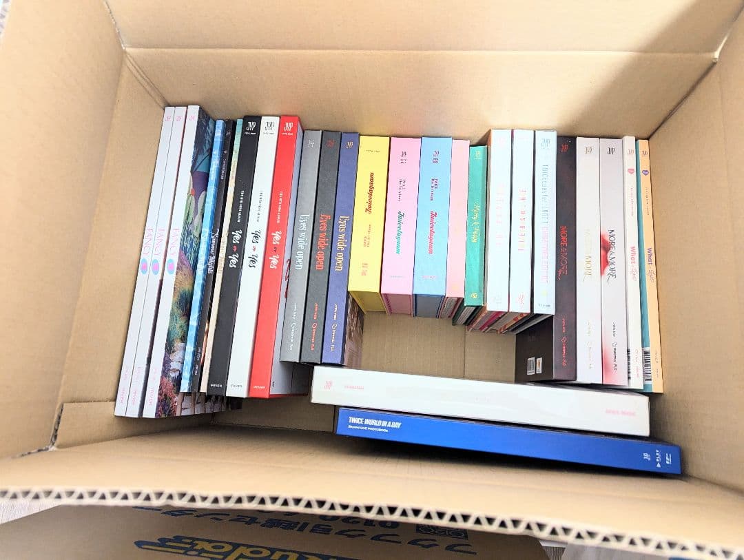 TWICEまとめ売り　CDなど