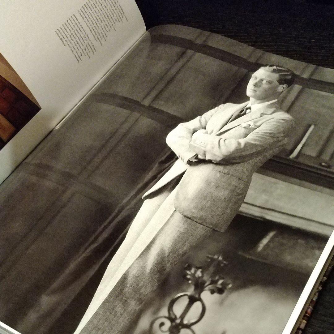 洋書 THE PERFECT GENTLEMAN JAMES