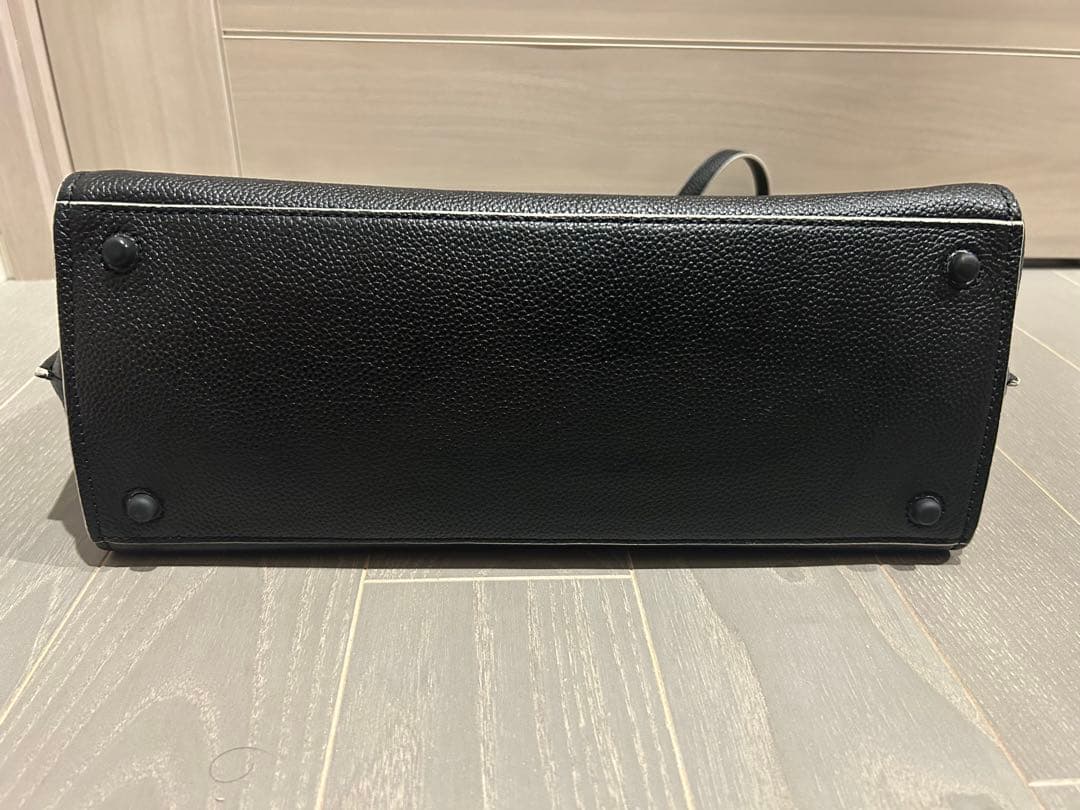 【超美品】コールハーン本革トートバッグ A4サイズ対応