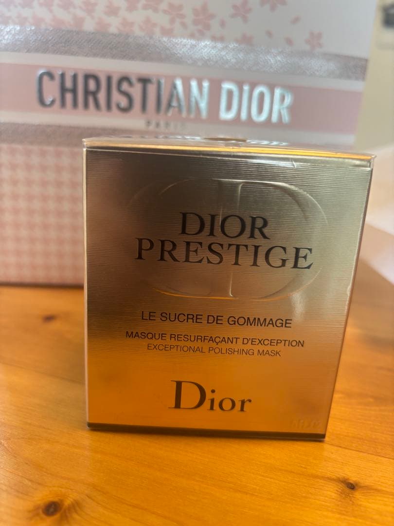 未開封　Dior プレステージ ル ゴマージュ　洗顔料
