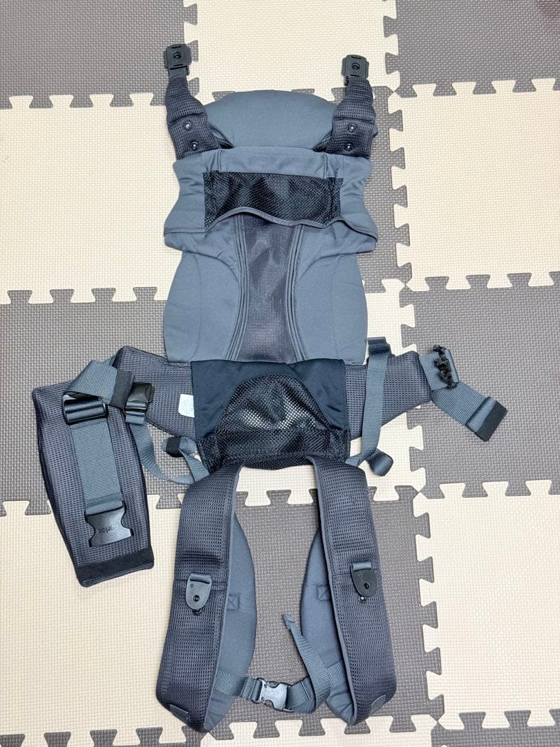 Apricaラクリス 抱っこ紐　ダークグレー