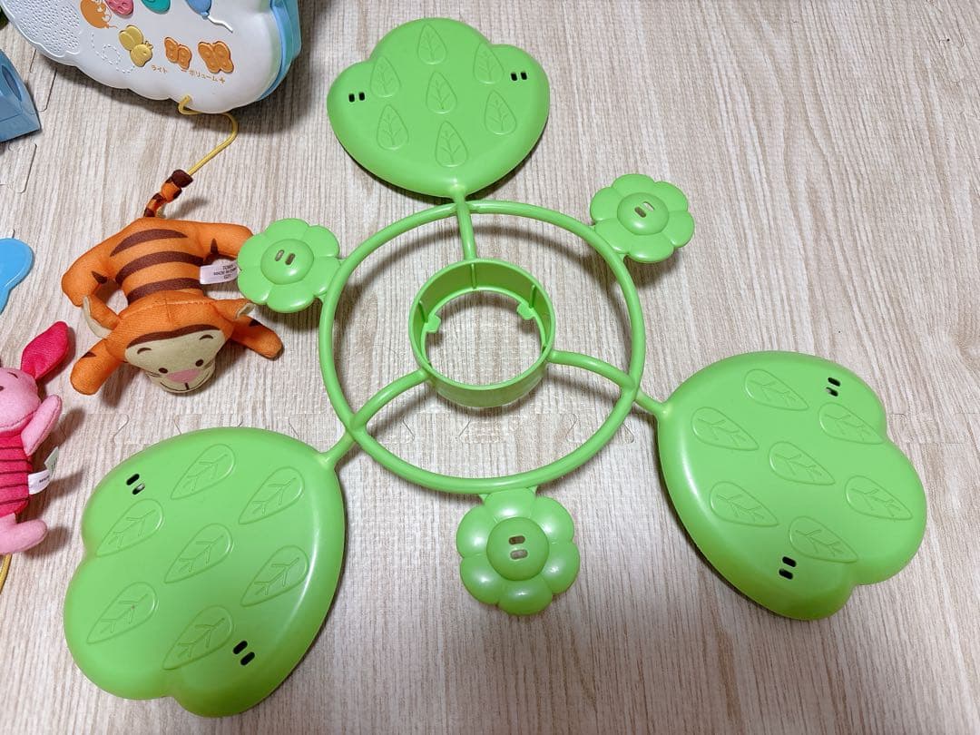 【美品】プーメリー くまのプーさん 6WAYジム おもちゃ付き