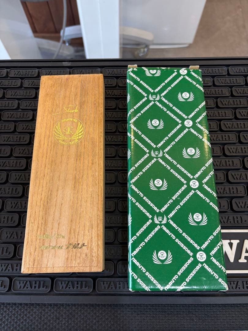 美品 ナルトシザー 四梳きスラストゆうB23