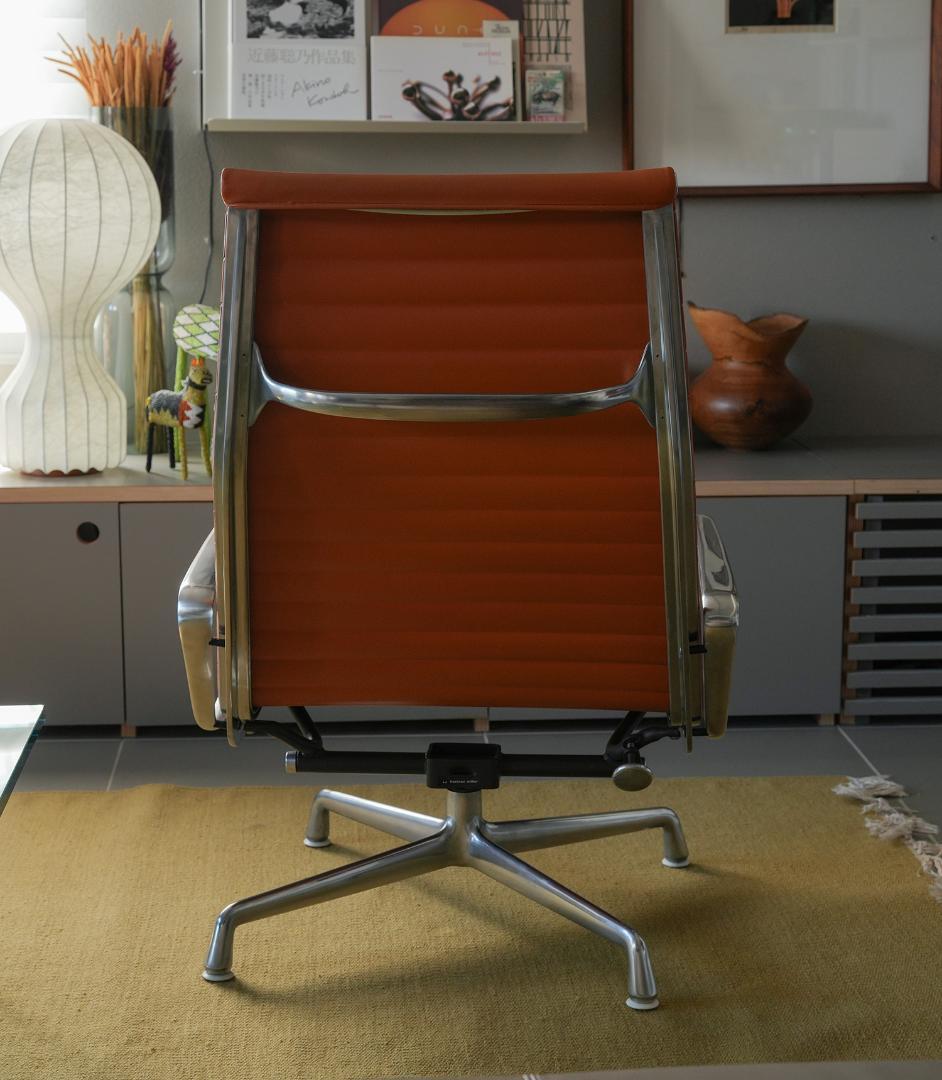 ハーマンミラー アルミナムグループ ラウンジチェア EA322