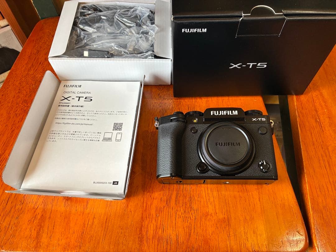 ☆新同品☆ FUJIFILM X-T5