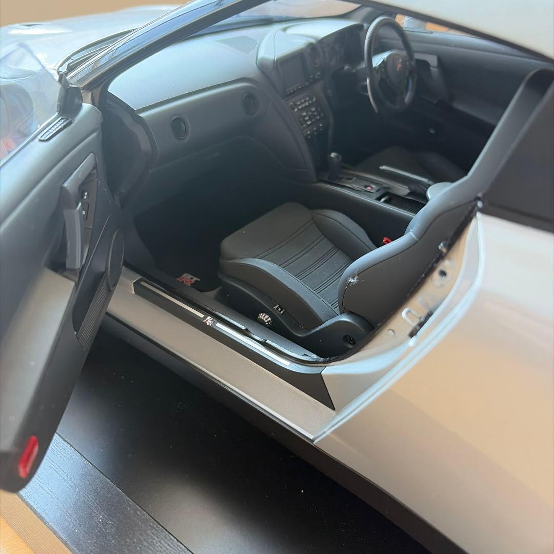 日産R35GTR イーグルモス1/8スケールダイキャスト（完成品）