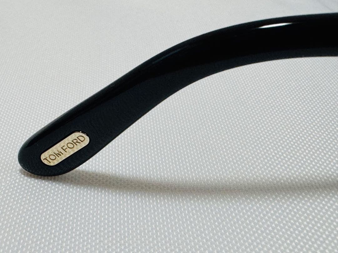 トムフォード サングラス アジアンフィット スノードン TF0237D 01B